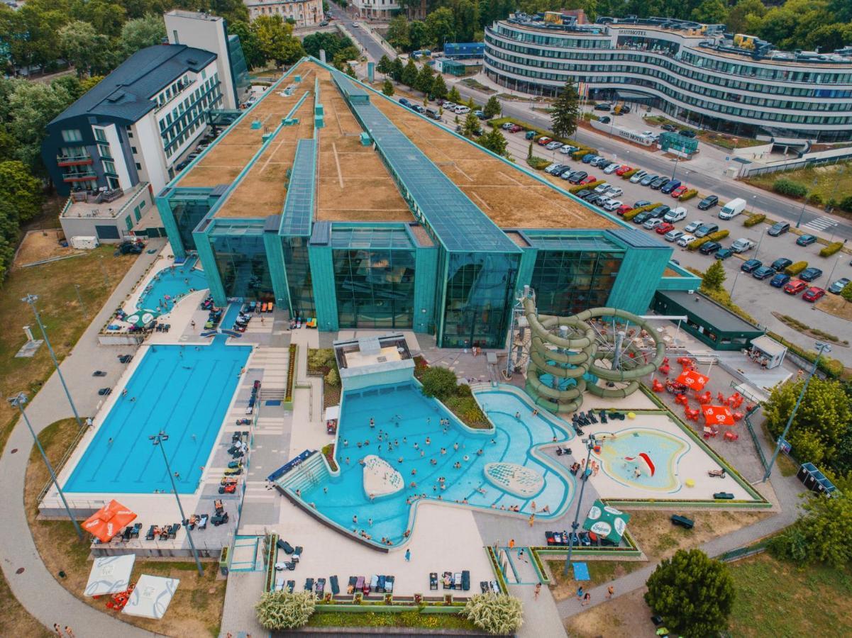 Portobello Wellness & Yacht Hotel Esztergom Ngoại thất bức ảnh